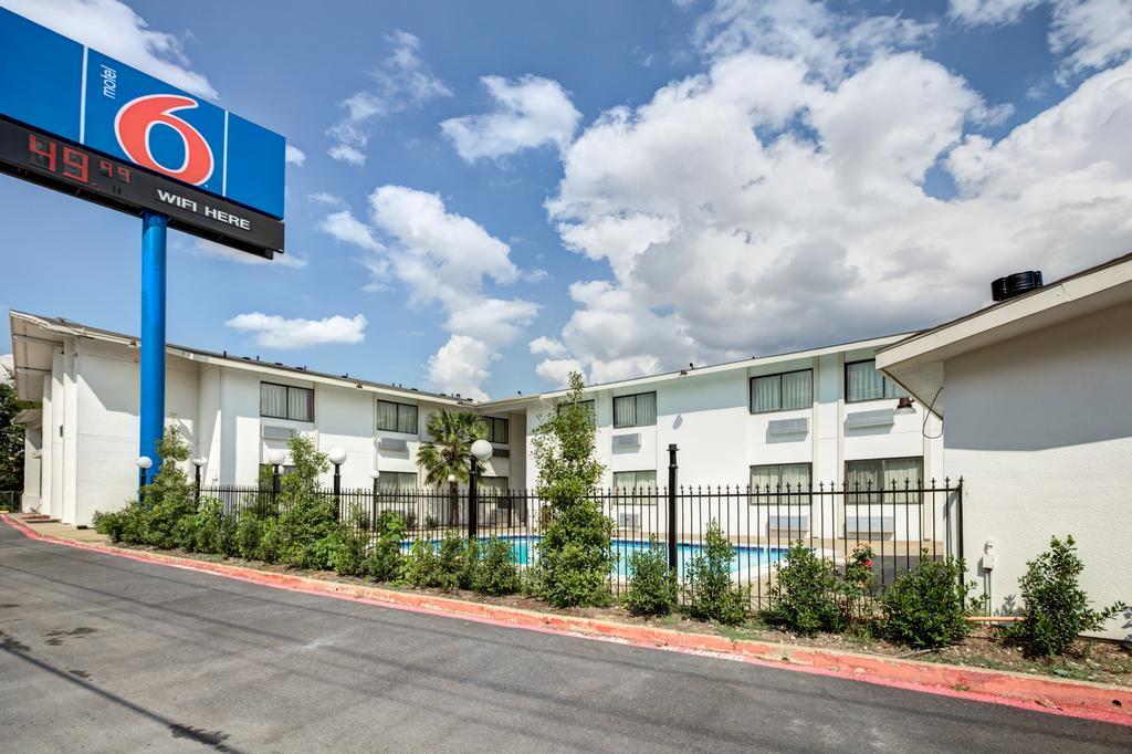 Motel 6-Dallas, Tx - South Exterior foto