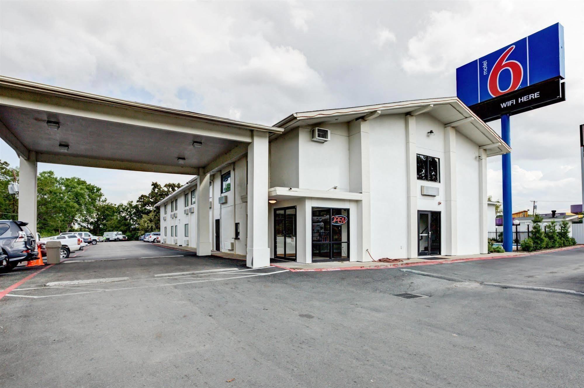 Motel 6-Dallas, Tx - South Exterior foto