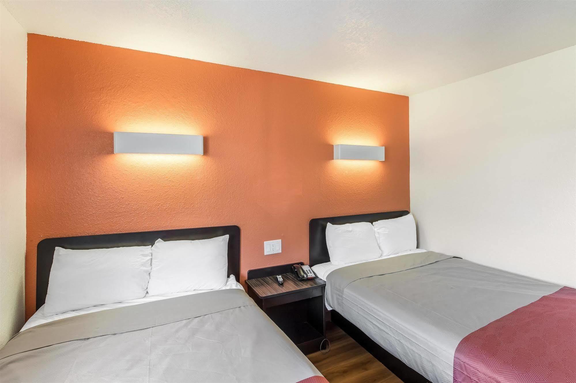 Motel 6-Dallas, Tx - South Exterior foto