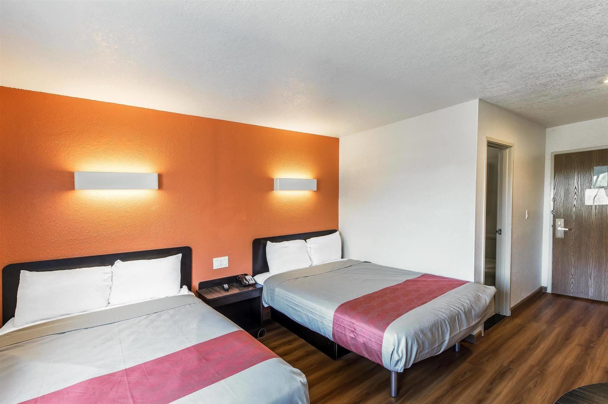Motel 6-Dallas, Tx - South Exterior foto